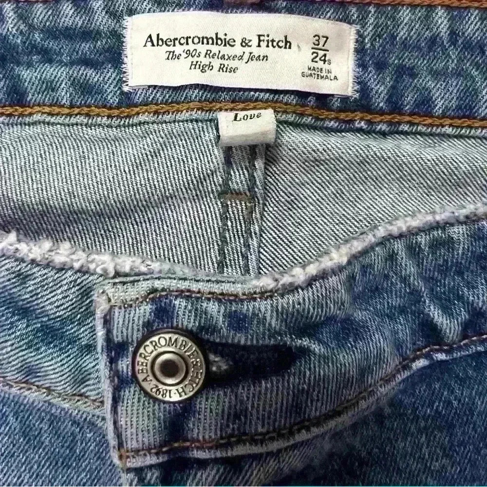 NWT Abercrombie & Fitch 90’s Relaxed Jeans Plus Size 37 - Picture 5 of 5